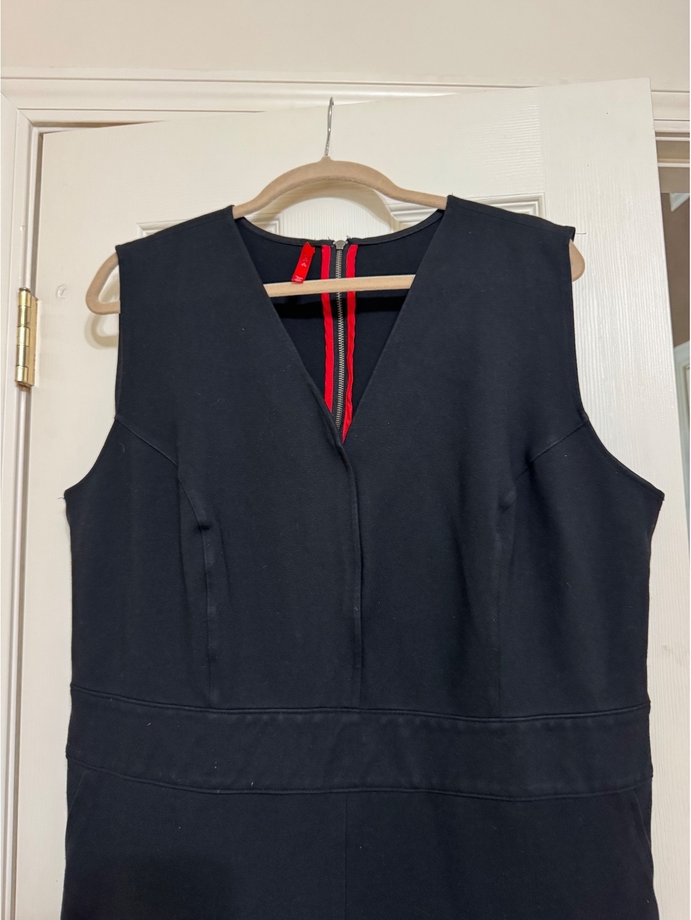 Spanx Black Sleeveless V-Neck Jumpsuit with Back Zipper